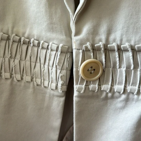 BCBGMaxazria blazer jacket size small - beige / vintage & great condition!